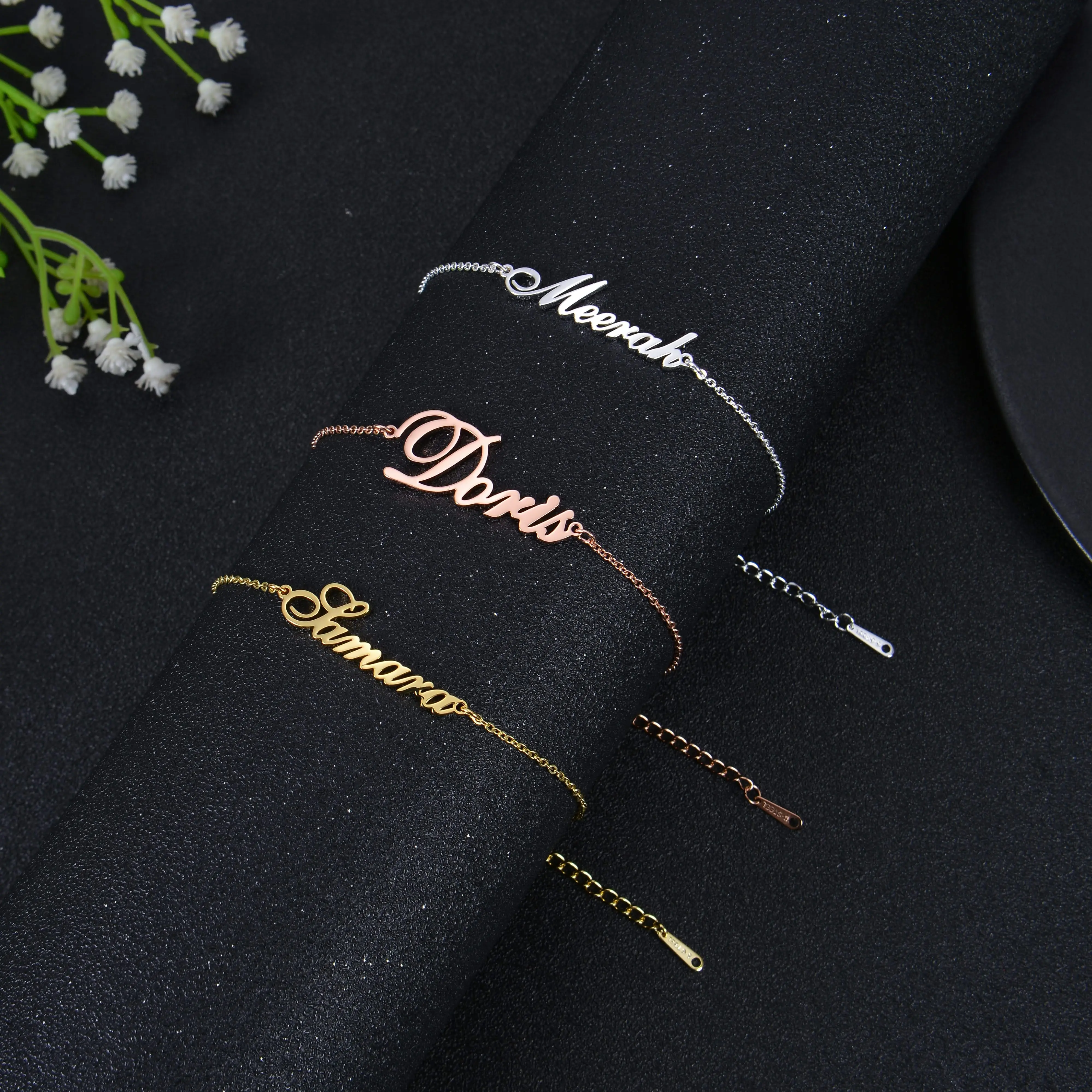 Personalized Adjustable Name Anklet in Cursive Font Personalized Adjustable Name Anklet in Cursive Font