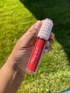 Matte Liquid Lipstick- Pigmented Red- Long Lasting