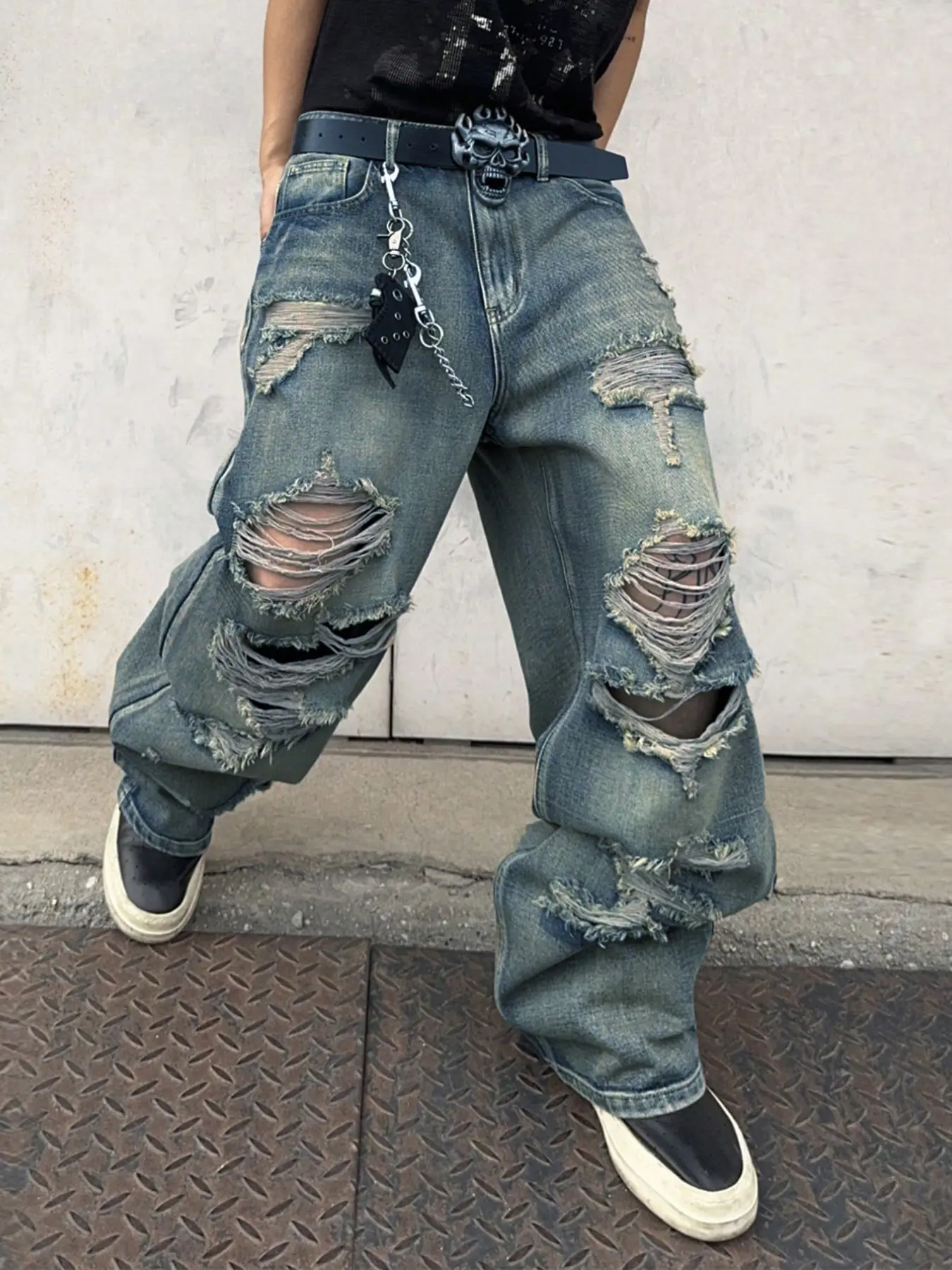 2026 Summer New Men's Loose-Fitting Distressed Ripped Knee Trendy Breathable Comfortable Wide-Leg Jeans Pants, Fashionable and Versatile Denim Jeans, Streetwear Menswear
