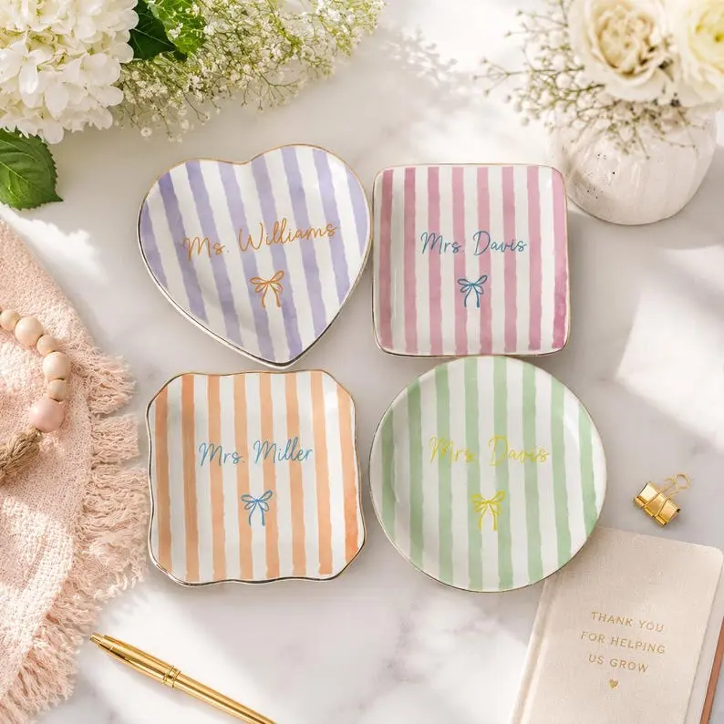Personalized Teacher Jewelry Dish–Custom Ceramic Ring Tray,Teacher Appreciation Gift,Thank You Teacher Keepsake-End of Year Thank You Gift
