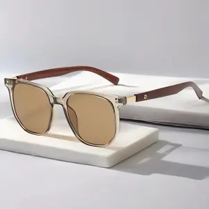 Women's Retro Geometric Tortoise Shell Sunglasses with Wood Grain Frame Korean Style UV Protection Trendy Statement Shades for Daily OOTD