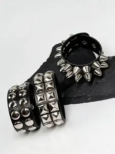 Fashionable PU Leather Punk Style Rock Band Motorcycle Bracelet, Perfect Halloween Gift, Unique Personalized Design, Stylish Accessory