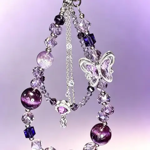 Bag Pendant Amethyst Gradient Butterfly Multi-Layer Beaded Sparkling Keychain Faceted Faux Crystal "Bling-Bling" Pendant, Edgy Dreamy Niche Style, Sophisticated and Versatile Keychain for Bags, Keys and Mobile Phones Keychain Accessory
