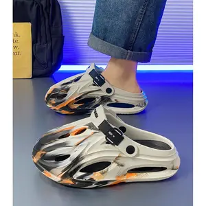 Men’s Trendy Gradient Clogs 2026 – Unique Color Design, Youthful Style, Easy to Match Outfits