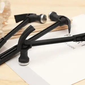 Multifunctional Mini Hammer with Non-Slip Handle, Small Iron Hammer for Home Use, Durable Plastic Grip, Perfect for DIY Projects