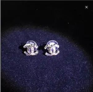 Chanel Double C Stud Earrings with Diamonds（SZS 03919）