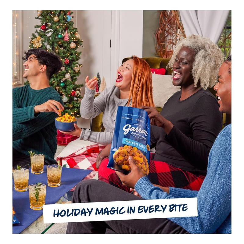 Garrett Popcorn Garrett Mix, 4 Ounce Bags (Pack of 6) - Classic Chicago Style Cheese and Caramel Gourmet Popcorn - Gluten Free, Sweet and Salty Snack, Popped Party Mix