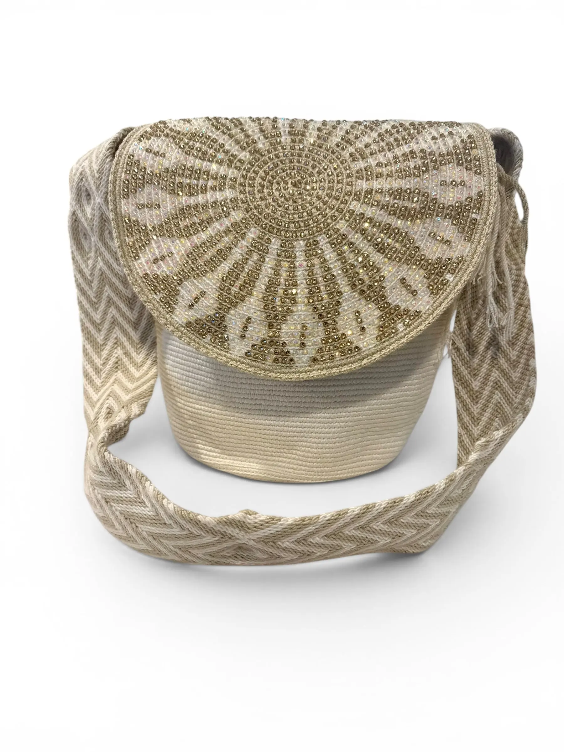 Handmade Wayuu L size with Woven Flap Handmade Wayuu L size with Woven Flap
