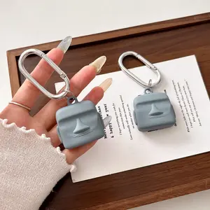 Cute Cartoon Pattern Case with Keychain, Anti-lost Protective Case for Apple AirTag, Smart Tracker Protective Cover, Wearable Accessories