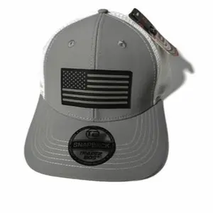 Gray & White Snapback Trucker Hat – Black American Flag Patch