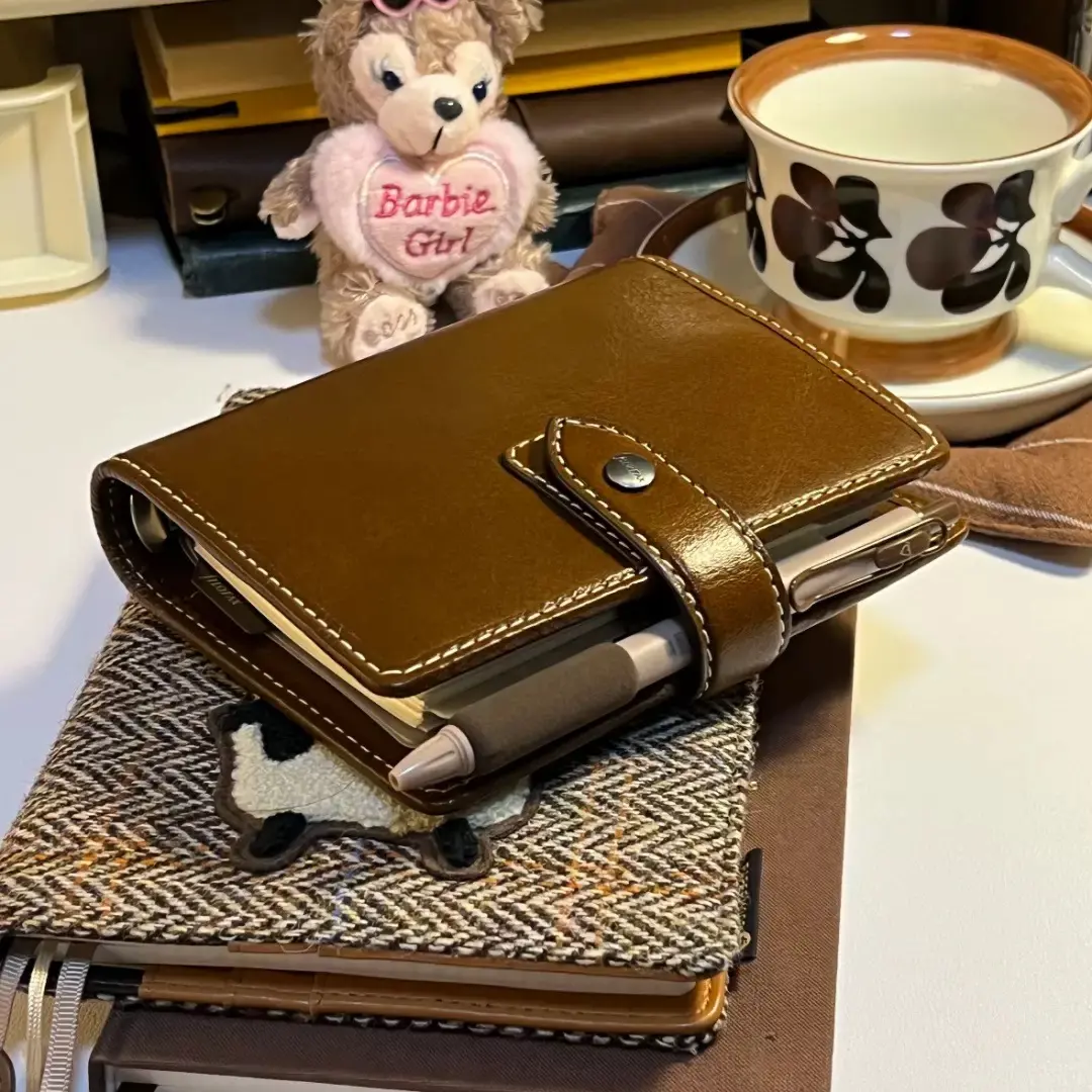 A7 Leather Zipper Notebook, Portable Travel Journal with Card Holder, Coin Pocket & Pen Ring, Perfect Gift for Holidays, Journals for Writing, Soft Leather Notebook, Durable Notebook