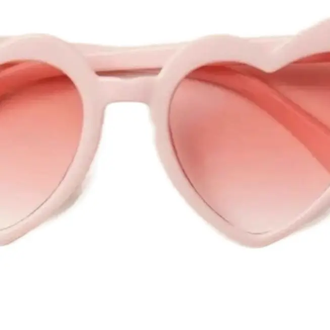 Love Heart Shaped Cat Eye Plastic Sunglasses Women