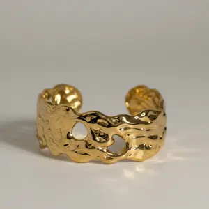 Wild Honey Cuff Bracelet Textured Gold Statement Bangle Bold Open Cuff Minimalist Stackable Wrist Jewellery Gold-tone Finish Stainless Steel Water-resistant Comfortable Use