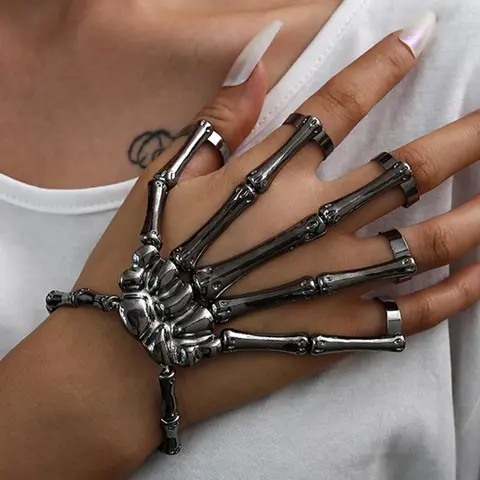 Unisex Punk Silver Color Skull Hand Ring Bracelet, Adjustable Rings, Halloween Party, Unique Gift for Couples, All Seasons