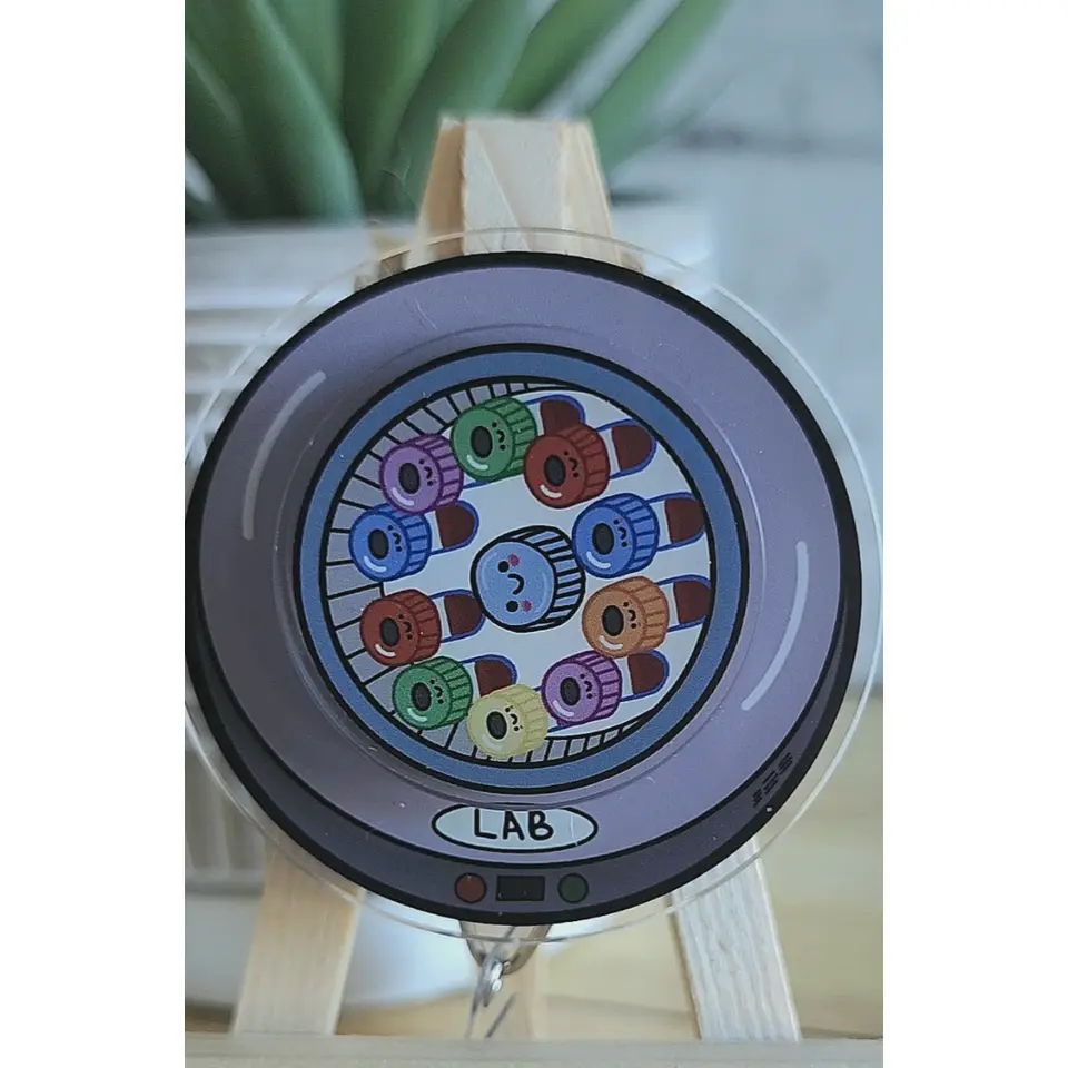 Lab Buddy Spinner Badge - TikTok Shop
