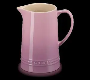 Le Creuset 1.6-Quart Pitcher