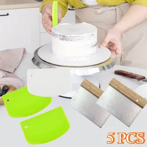 5 PCS (2size)Baking Scraper Stainless Steel Dough Scraper Kitchen Multipurpose Pizza Dough Cutter with Hole Multipurpose Bread Dough Cutter for Baking Kitchen Tools Pastry Plastic Set Utensils