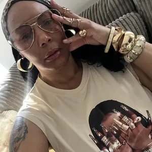 Men's Trendy Casual Loose Fit Sleeveless Vest, Face Covering Woman Print, Perfect for Summer Vacation Friend Gatherings Daily Wear Comfortable Men's Vest