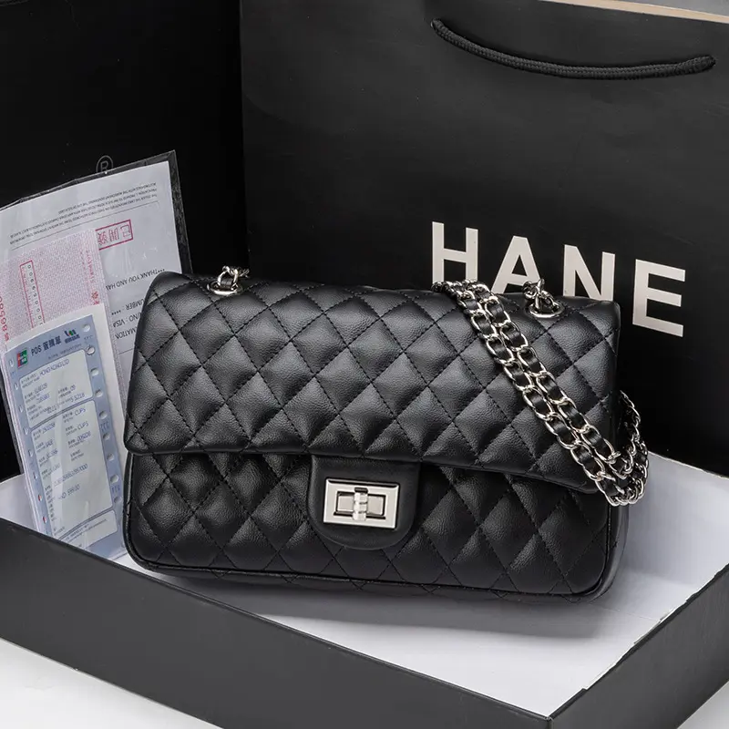 Classic Quilted Chain Crossbody Bag for Women Elegant Faux Leather Flap Shoulder Bag Luxury Designer Style Handbag Magnetic Snap Daily Purse