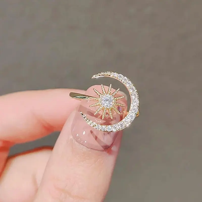Chic Cuff Fashion Ring Beautiful Rings Trendy Moon & Sun Design Paved Shining Rhinestone Accents Match Daily Outfits Party Accessory Gift For Female Symbol Of Hope And Future Trendy Jewellery Accessories Fashionable Jewelry Accessories