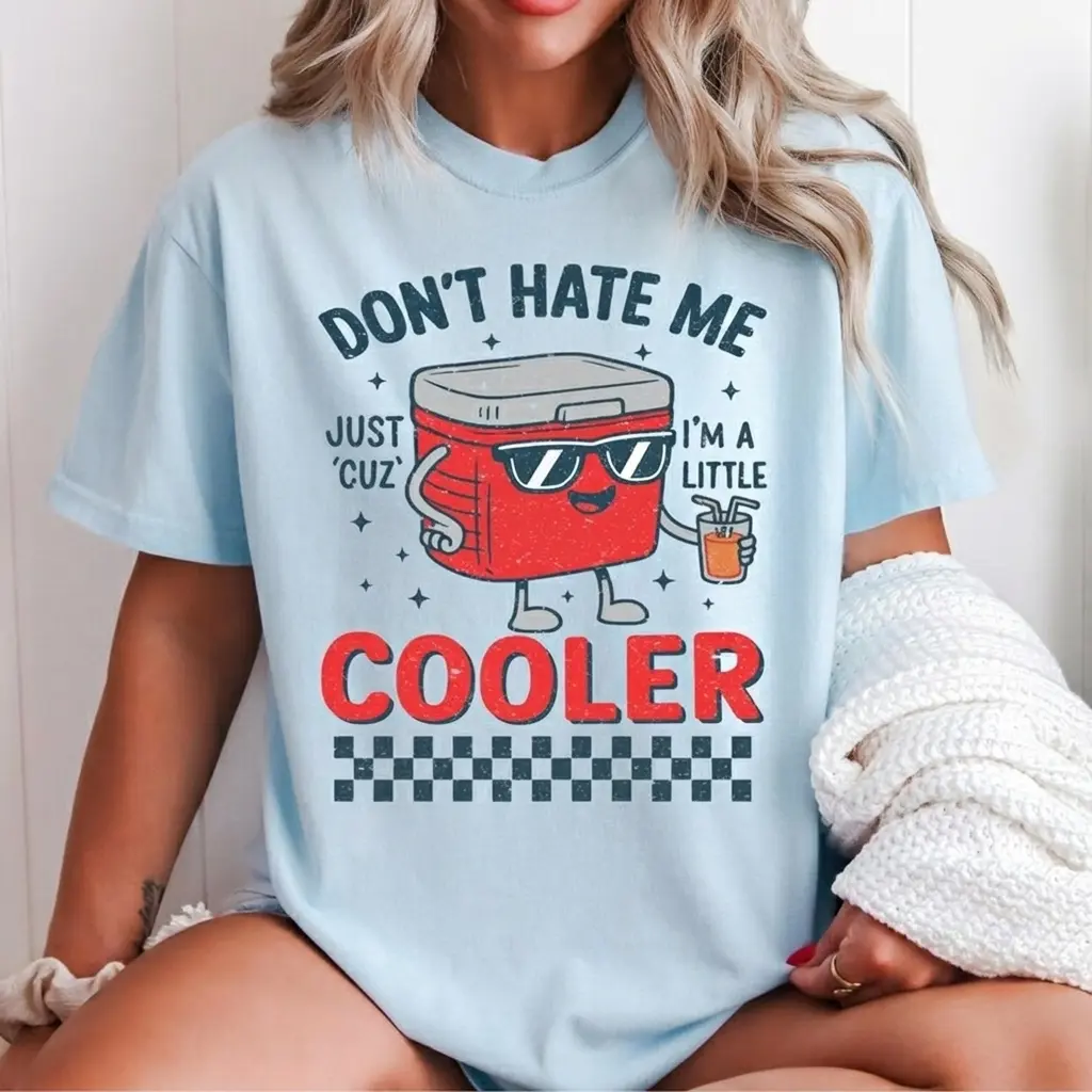 Comfort Colors Dont Hate Me Cuz Im A Little Cooler Shirt - Vintage Funny Summer Camping Tee, Retro Lake Life Cooler Mascot Graphic Top, Ivory Cream White Oversized Sarcastic Outdoors Apparel