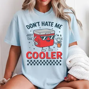 Comfort Colors Dont Hate Me Cuz Im A Little Cooler Shirt - Vintage Funny Summer Camping Tee, Retro Lake Life Cooler Mascot Graphic Top, Ivory Cream White Oversized Sarcastic Outdoors Apparel