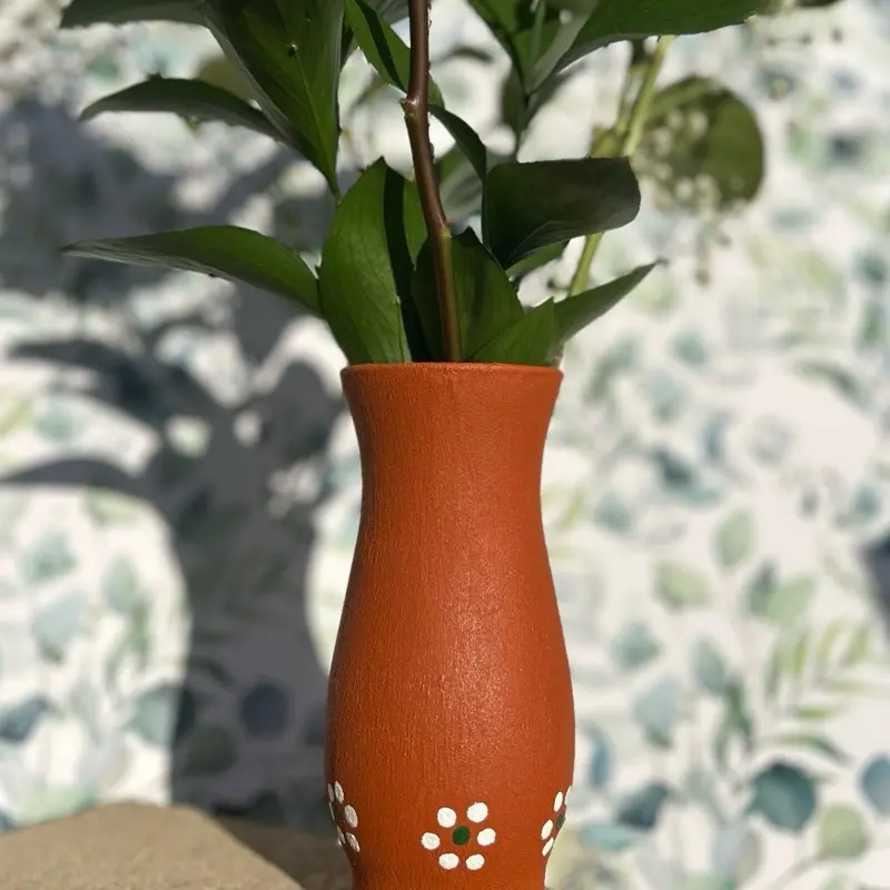 Handmade Mexican Vase - Boho Rustic Home Decor - Small Clay Flower Vase - Minimalist Table Centerpiece - Unique Pottery Gift for Home Decor Ornaments Floral