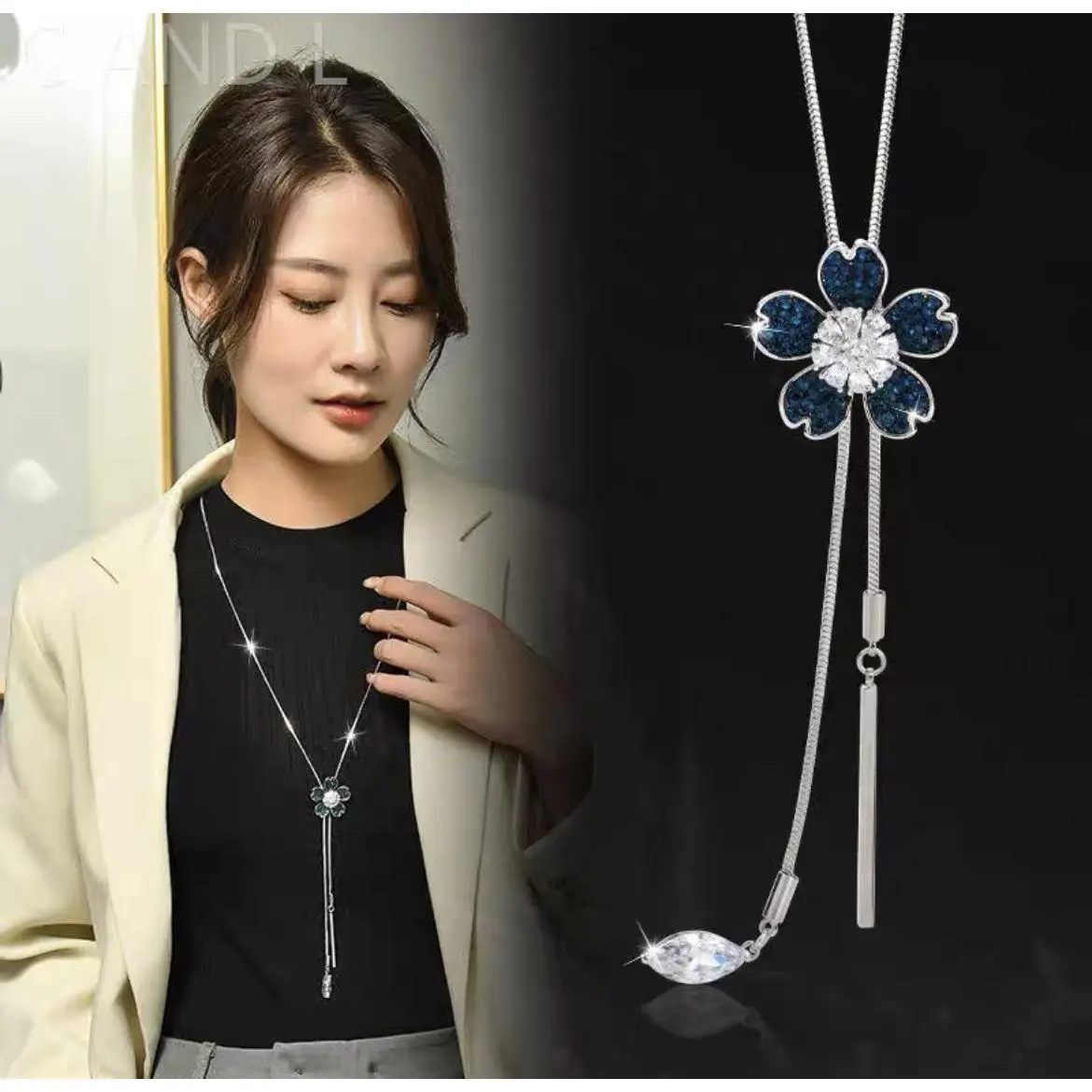 130 Small Blue Flower Necklace