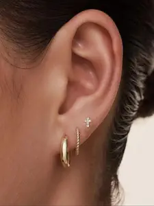 Women's Minimalist Earring Set, Plain Color Earcuff & Mini Sparkling Zircon Studded Cross Earrings, No Gift Box Included, Elegant Jewelry Collection