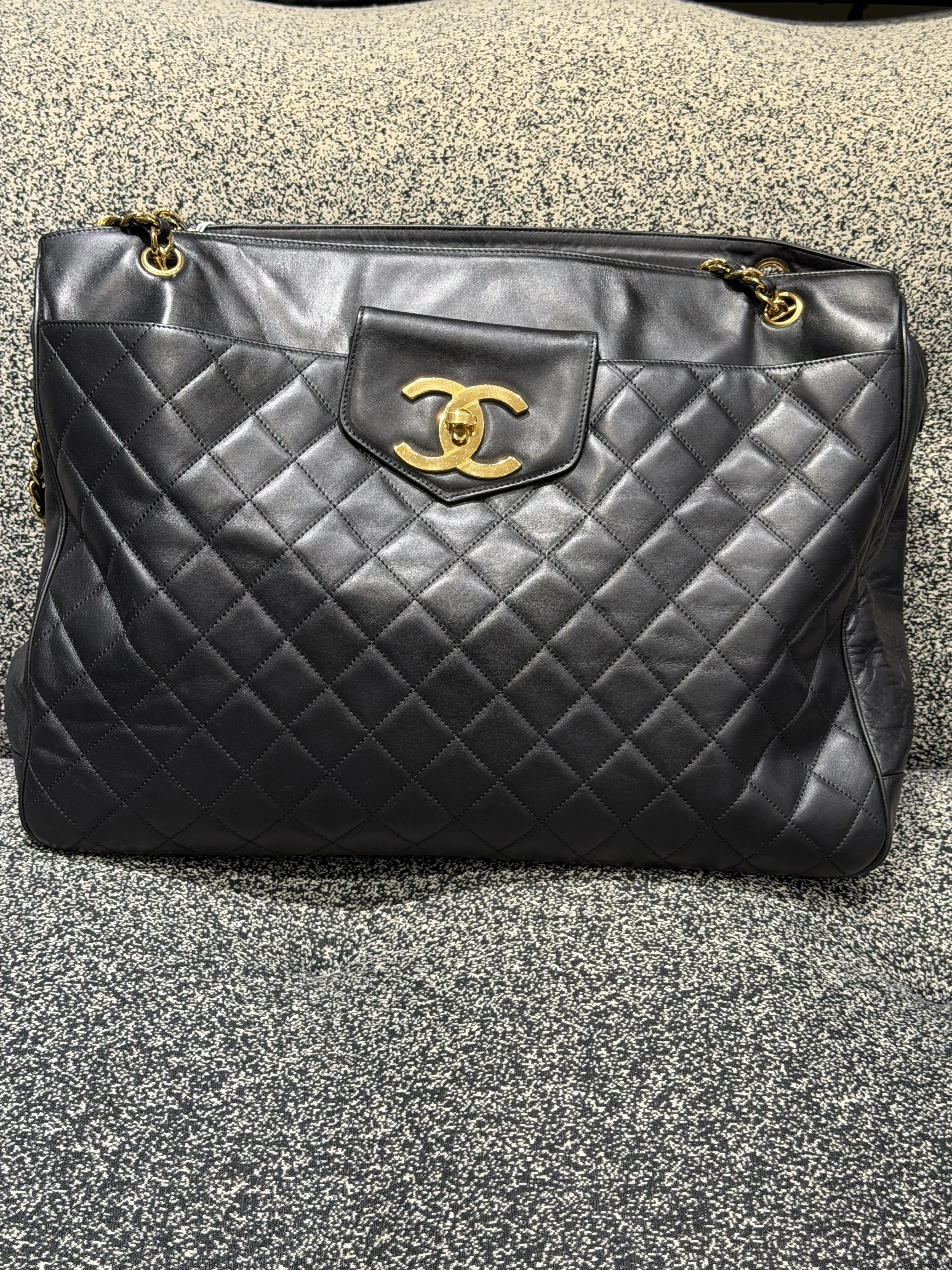 Pre-owned CHANEL SN1 Vintage Supermodel weekender Tote