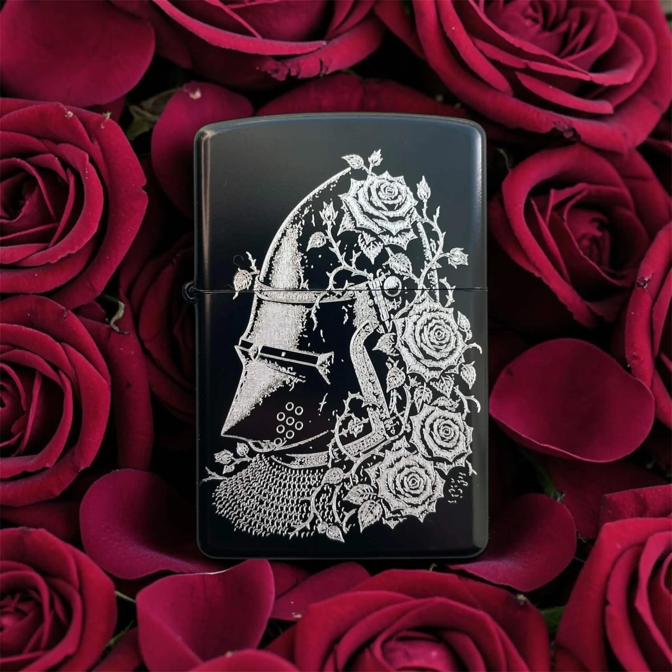 Hounskull Medieval Helmet Refillable Flip Lighter (No Oil) - Full Metal - Windproof - Durable