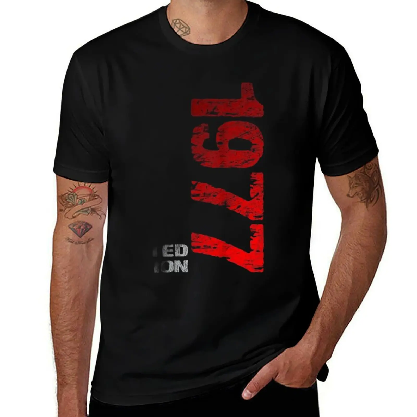 Limited Edition 1977 48th Birthday Born 1977 Mens T Shirts Cotton Short Sleeve T-Shirt Crew Neck Tees Casual Shirt
