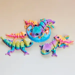 3D Printed Chameleon Models, Gradient Rainbow Colors, Realistic Eyes, Artistic Office Decor, Perfect Gift for Friends & Family, Ornaments, Articulating Figurines