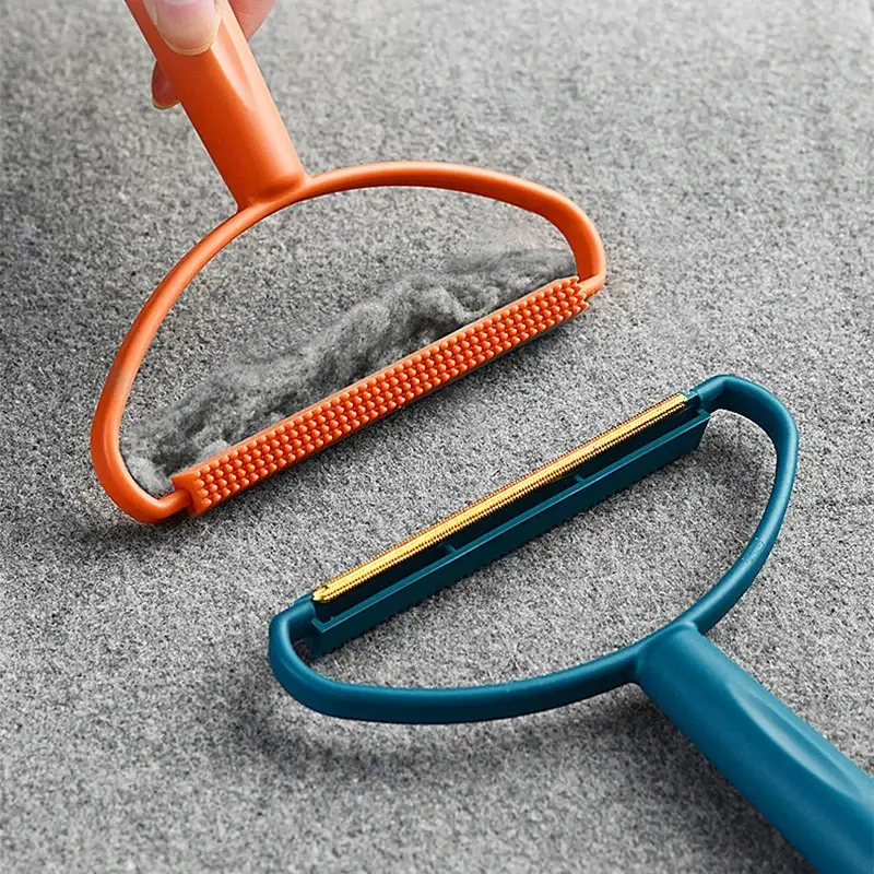 Portable Lint Roller for Clothes, Pet Hair & Fabric Cleaner, Reusable Clothing Cleaning Tool