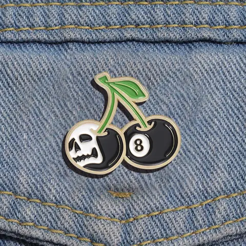 Cute Cherry & Skull Pattern Billiard Design Brooch, Fashion Alloy Badge, Alloy Brooch Pin for Daily Clothing Decor, Trendy All-match & Exquisite Brooch, Lapel Brooch for Birthday Gift, Emblem Badge Decoration