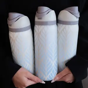 32oz Insulated Stainless Steel Water Bottle with Straw, Gradient Leaf Pattern, Leak Resistant Tumbler, Ideal for Cold Drinks, Travel Mug for Outdoor Activities, Reusable Vacuum Insulated