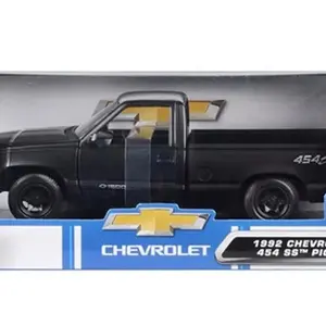 Motormax 1:24 1992 Chevrolet 454 SS Pickup Diecast Limited Edition Matte Black