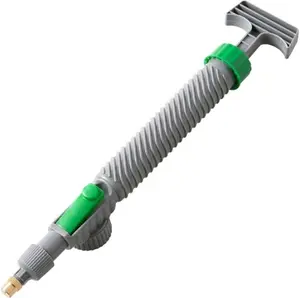 Green Plastic Handheld Garden Pump Sprayer, High Pressure Air Pump, Manual Sprayer with Adjustable Nozzle.