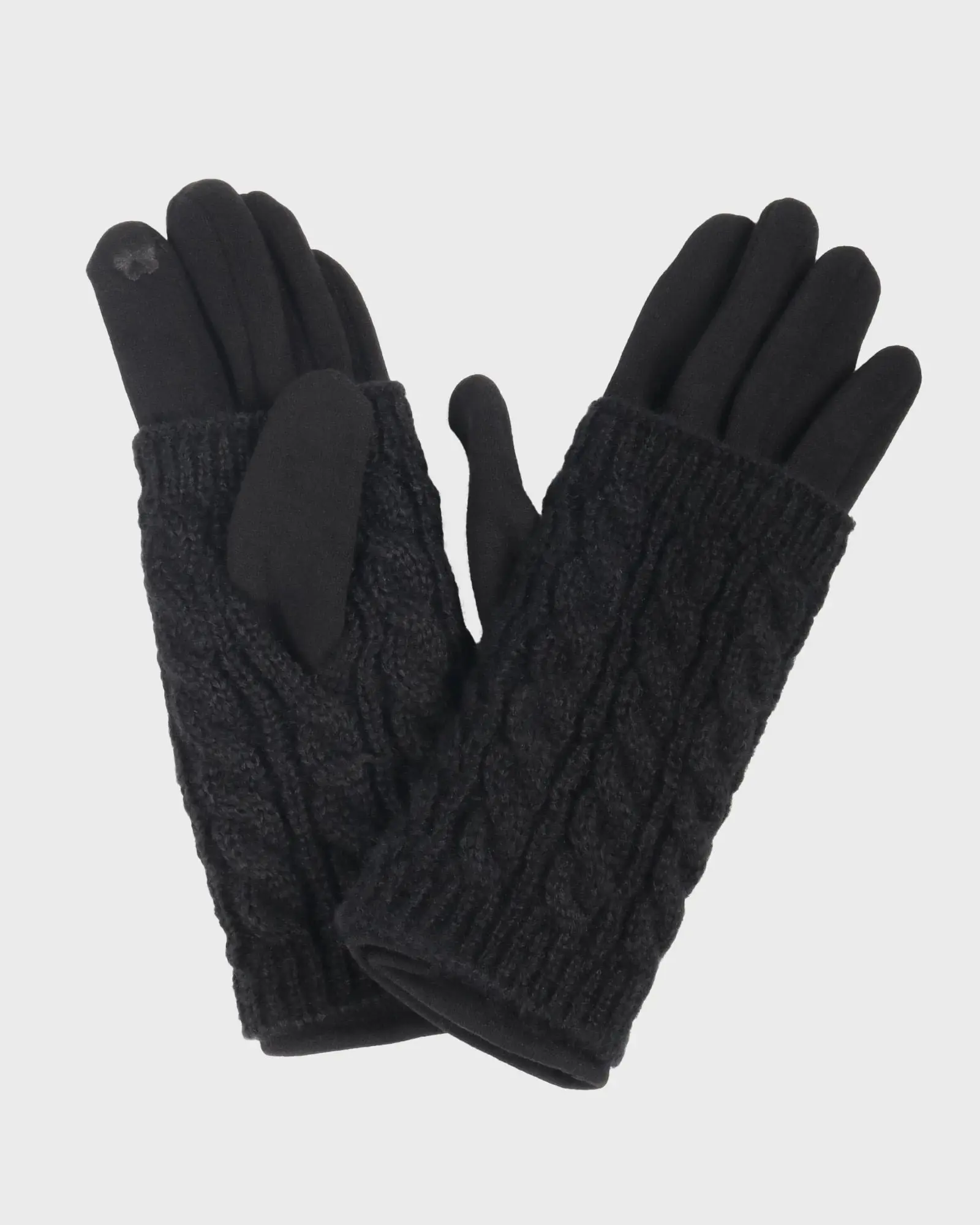 3-in-1 Cable Knit Touch Smart Gloves 3-in-1 Cable Knit Touch Smart Gloves