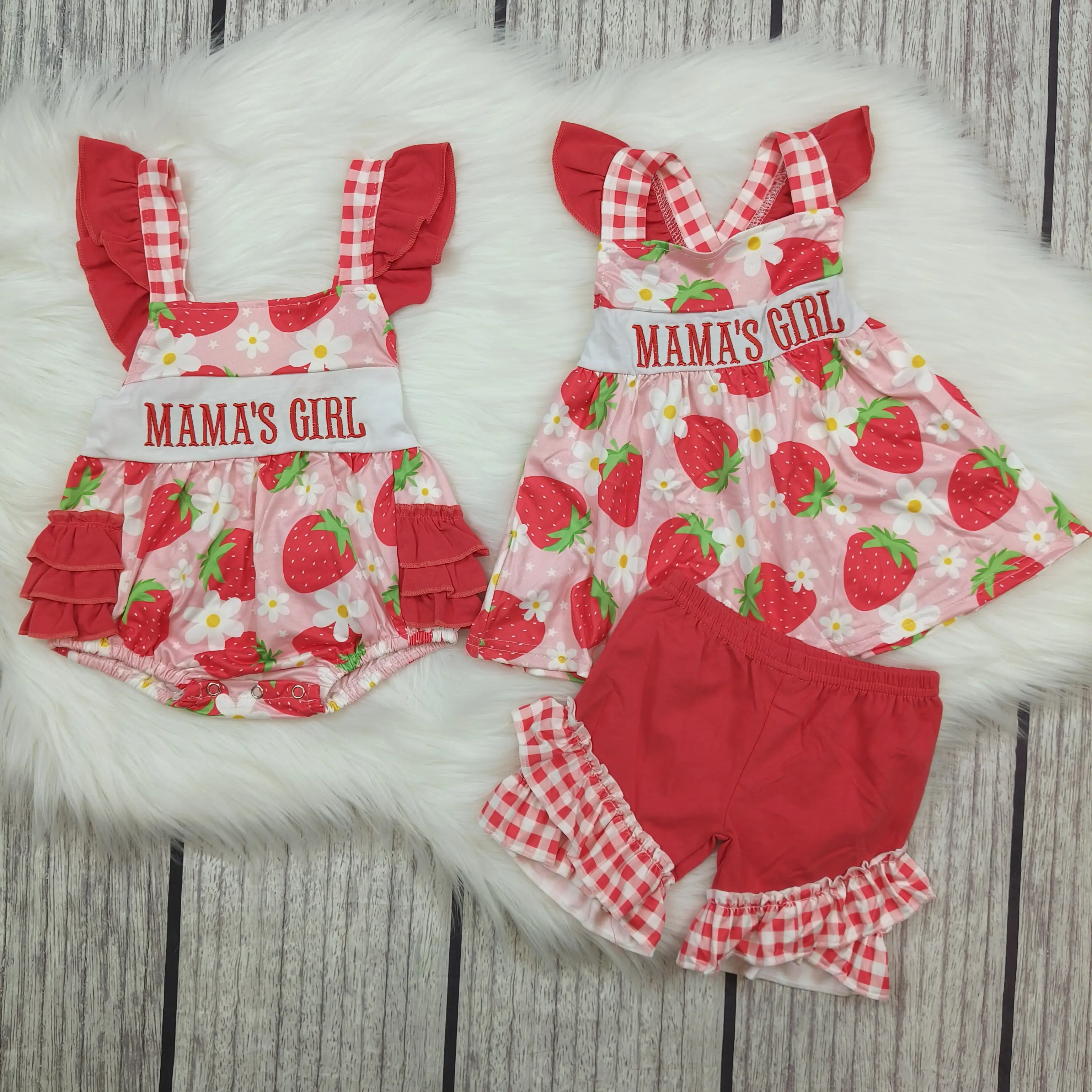 toddlers mama's girl Embroidered strawberry flying sleeve shorts set
