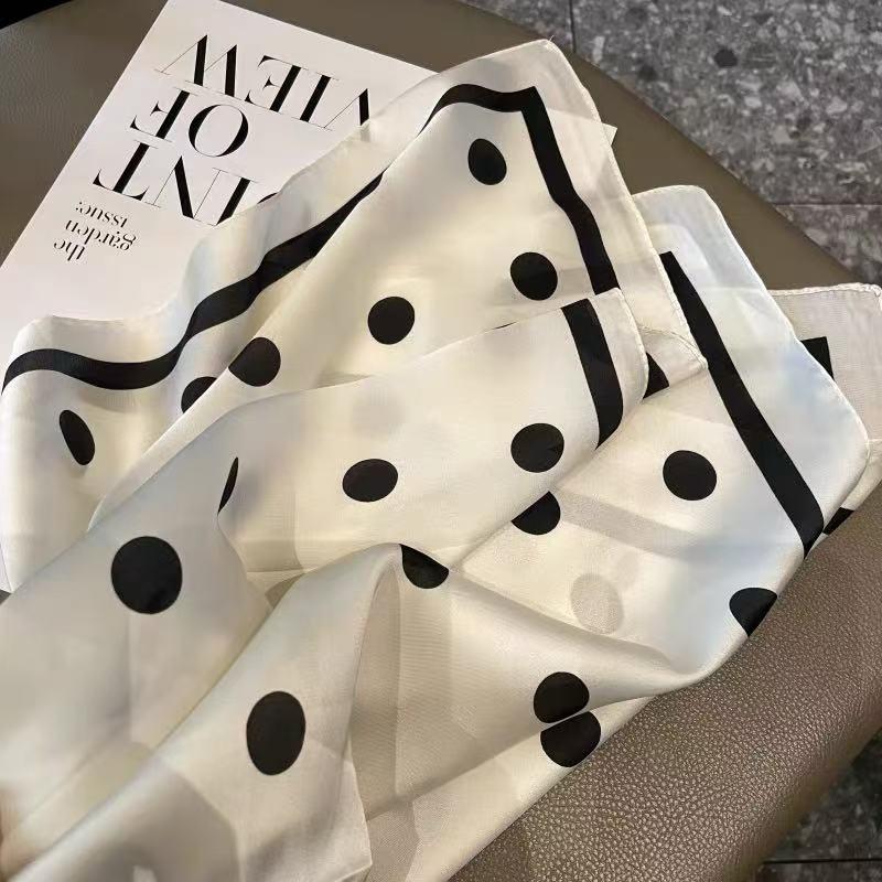 Elegant polka dot print silk scarf, silk scarf, 70.0 × 70.0 cm, perfect for everyday wear and gifting, soft and stylish, jacquard.