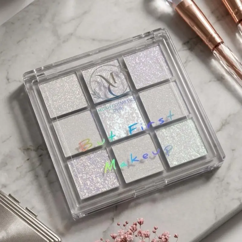 New Packaging Cotton Candy Duochrome Mini Palm Size Eyeshadow Plus Highlighter Compact Easy to Carry Palette. New Packaging Cotton Candy Duochrome Mini Palm Size Eyeshadow Plus Highlighter Compact Easy to Carry Palette.