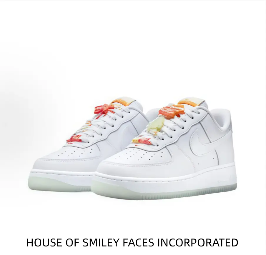 Fresh all-white low-top footwear with colorful lace accents. Soft leather upper prevents discomfort, ideal for shopping trips, campus wear and weekend outings.