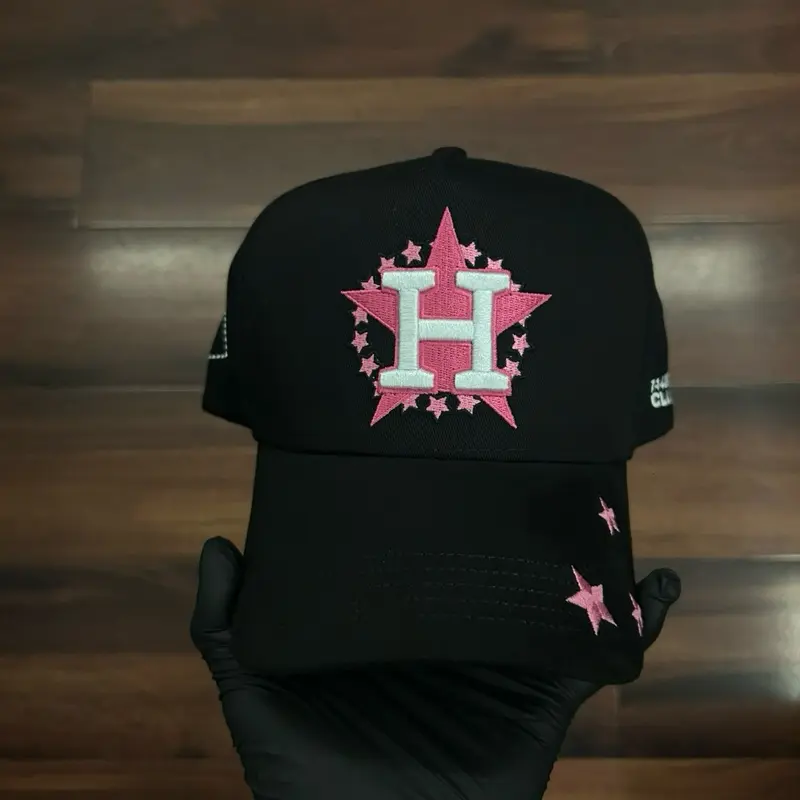 DANDY Clave Ali Black Cap with Pink Star Design and "H" Logo, Casual Style, Ideal for Everyday Wear