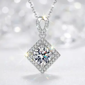 Luxury Moissanite Pendant Necklace in 925 Sterling Silver – Elegant, Timeless, High Brilliance Jewelry for Women”