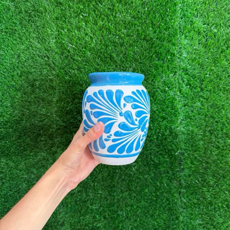 Handmade 1 Liter Relieve Cantarito Cielito Lindo-Azul Turquesa.