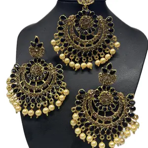 Earrings +teeka Female