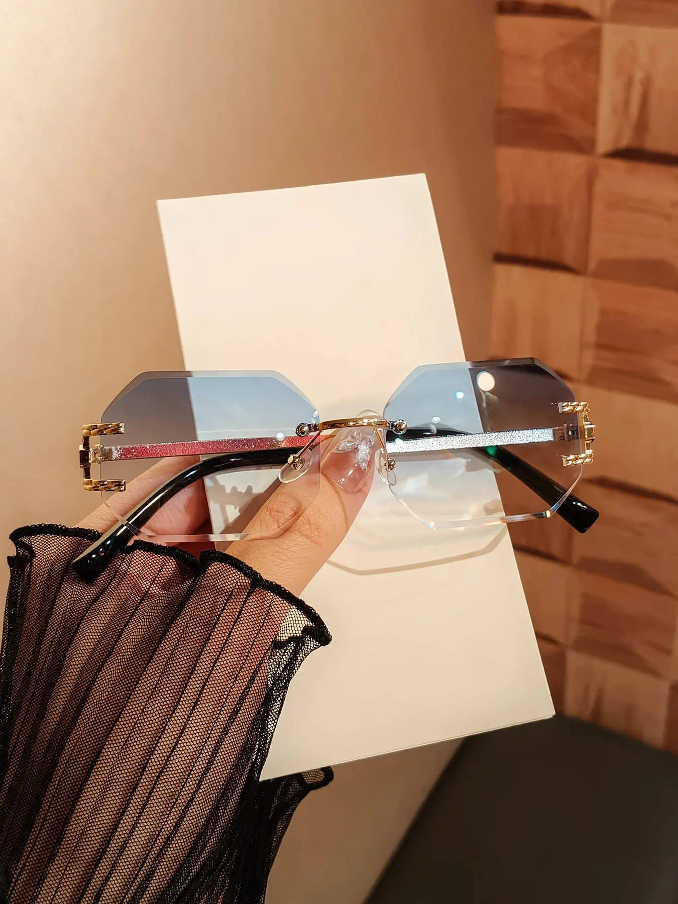 Women's Metal Geometric Frameless Glasses, Luxurious Style, Perfect for Island Vacations, Summer Outdoor Fashion