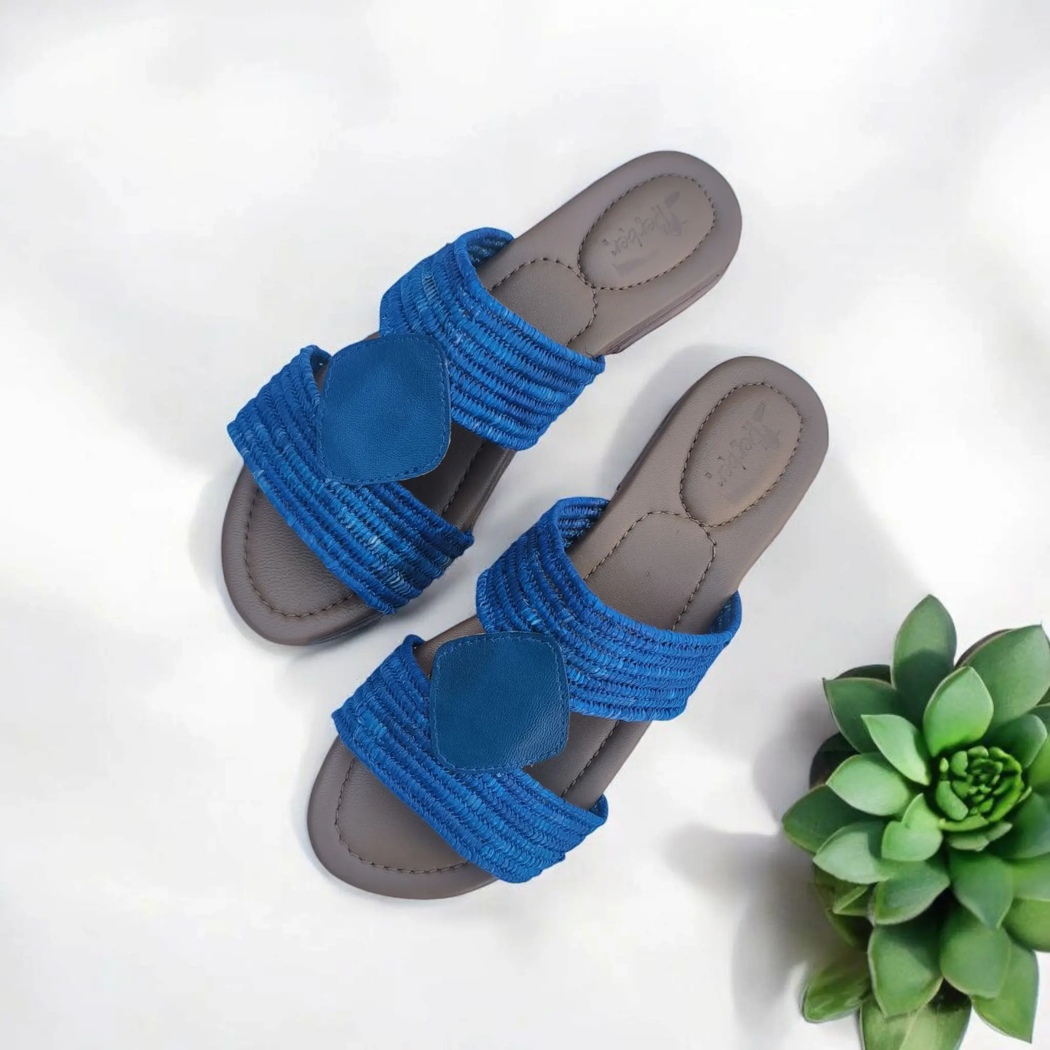 Urban Amazigh sandals – Handwoven Moroccan Raffia Slippers