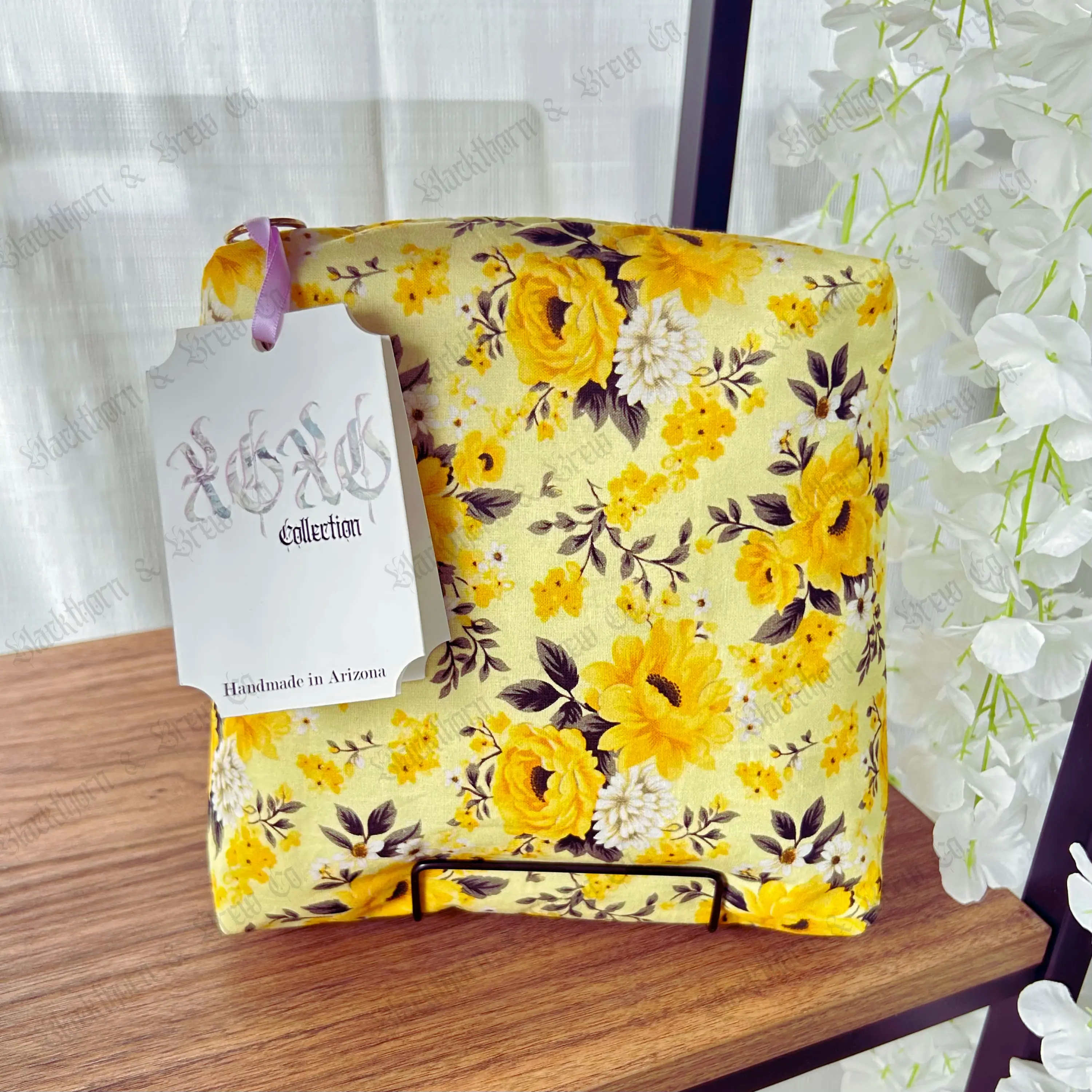 Honeyspell Bloom Floral Makeup Bag | Handmade Cotton Travel Pouch | Cosmetic & Toiletry Organizer - XOXO Collection